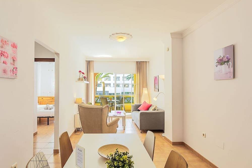 Moderne helle Wohnung nur 75 Meter vom Torrecilla Playa und anderen Annehmlichkeiten 1
