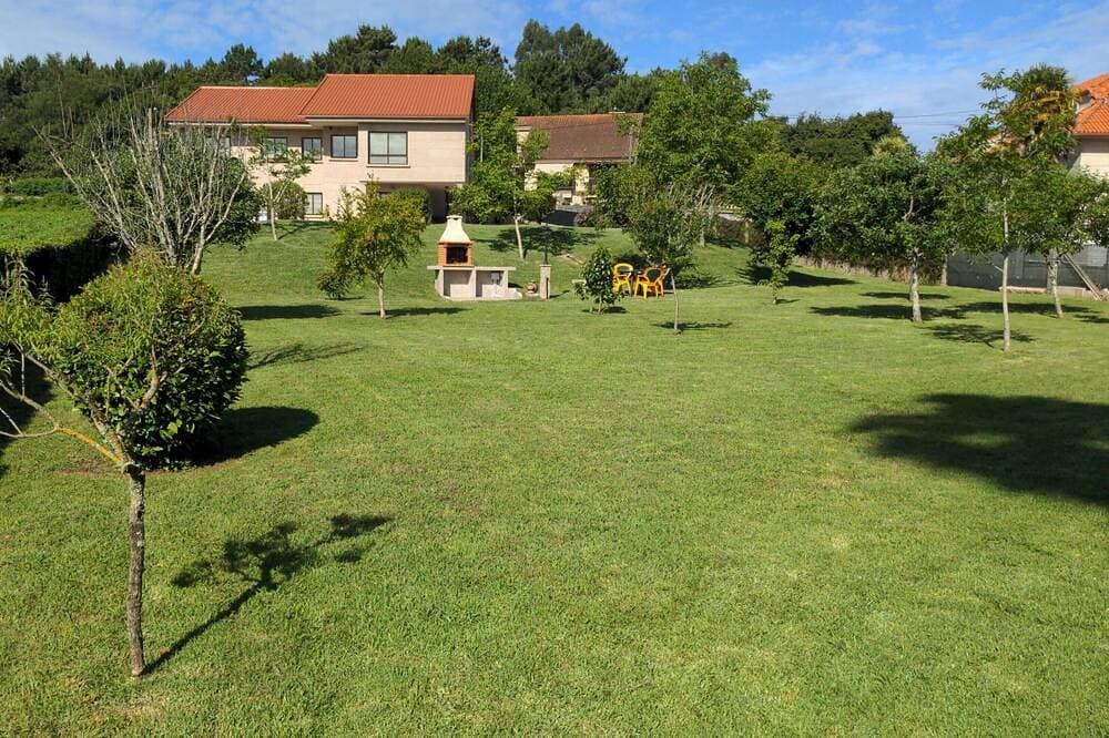 Foto 11 von 26: Haus im Grünen in Sanxenxo, in einer natürlichen und gut kommuniziert