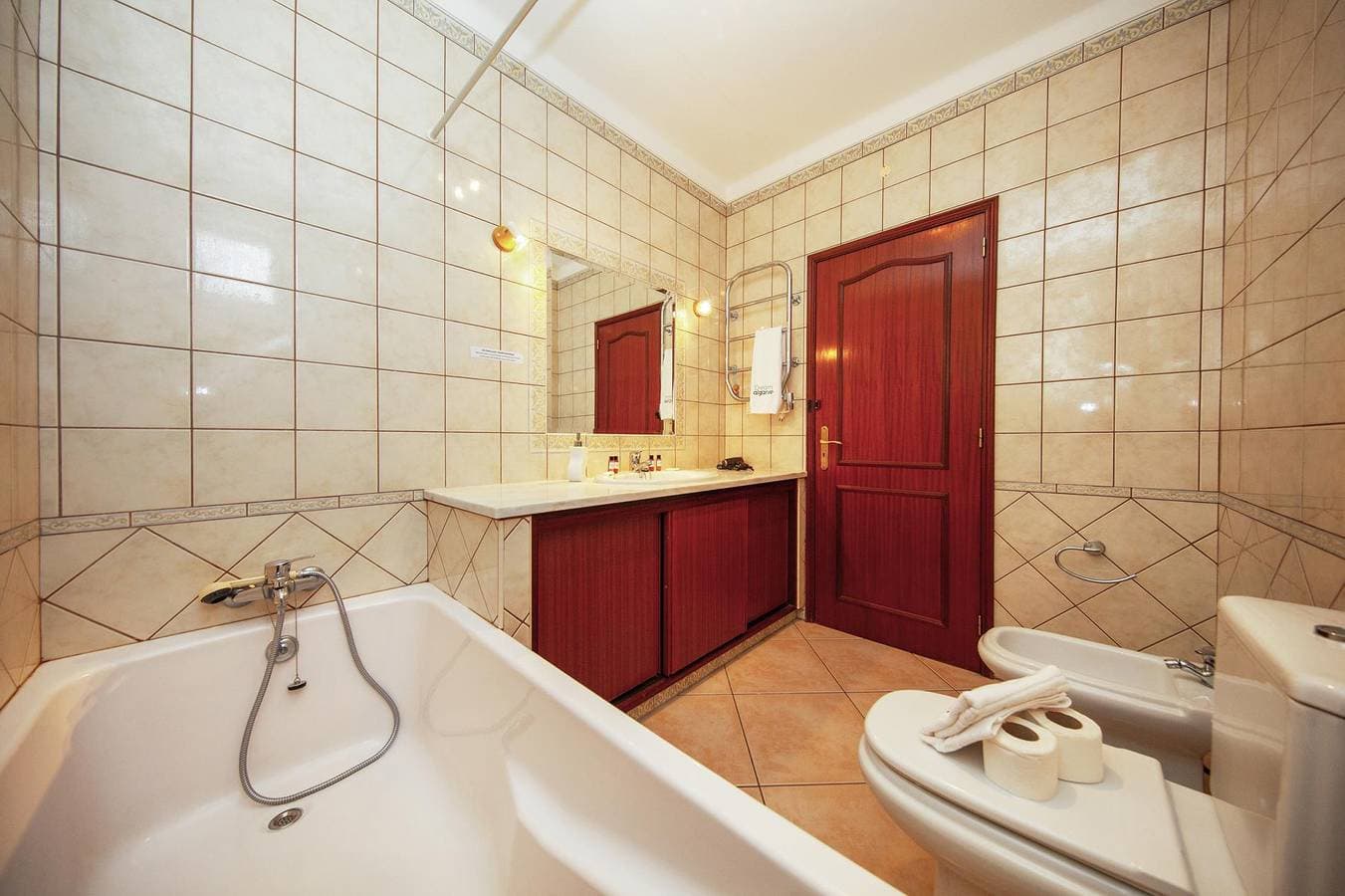 Foto 8 von 28: Gästehaus für 2 Personen mit Pool