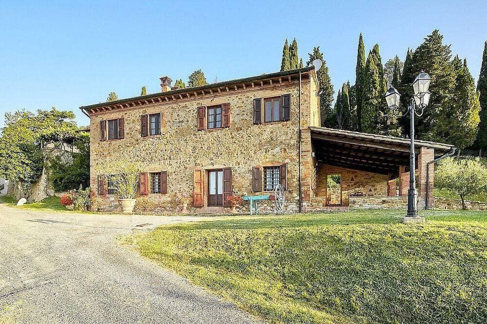 Foto 9 von 22: Casa Ramisia E: A characteristic and welcoming apartment that is part of an ancient country house surrounded by a wonderful park, with Free Wi-Fi.