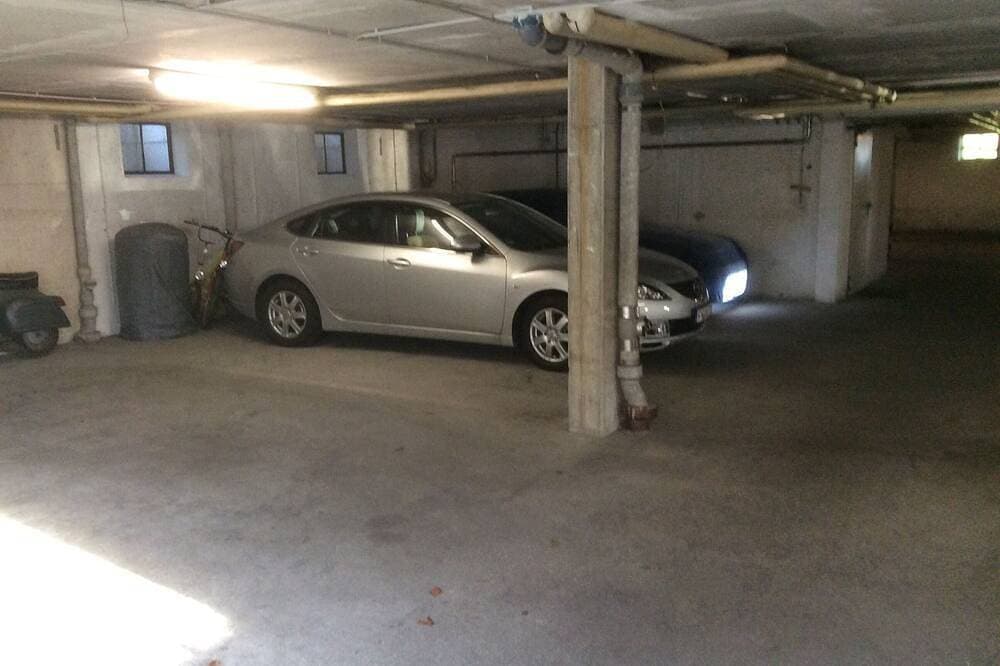 Foto 10 von 22: Sehr ruhige see- und zentrumsnahe Wohnung