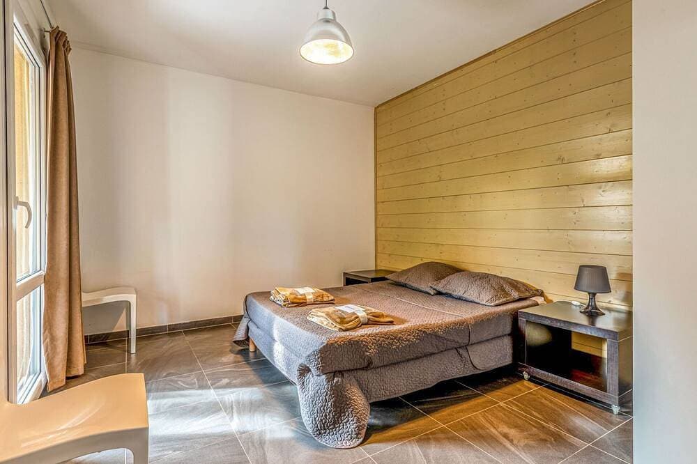 Foto 4 von 30: Schöne Wohnung für 6 Gäste mit Klimaanlage, Pool,  W-Lan, TV, Terrasse und Haustiere erlaubt