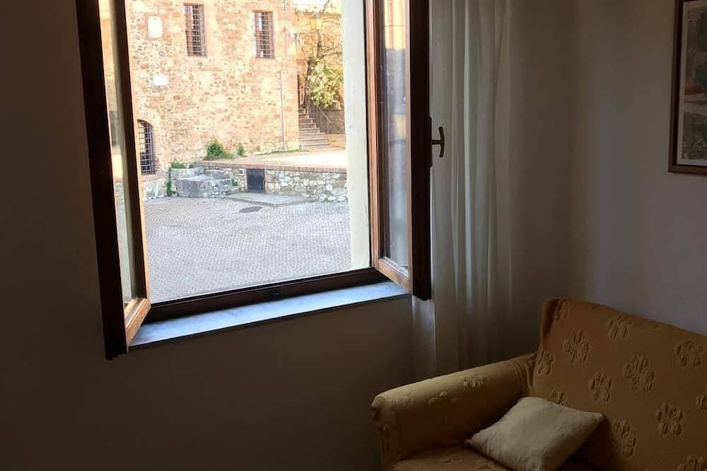 Foto 7 von 19: Stay on the walls of Murlo Castle, apartment with breathtaking views