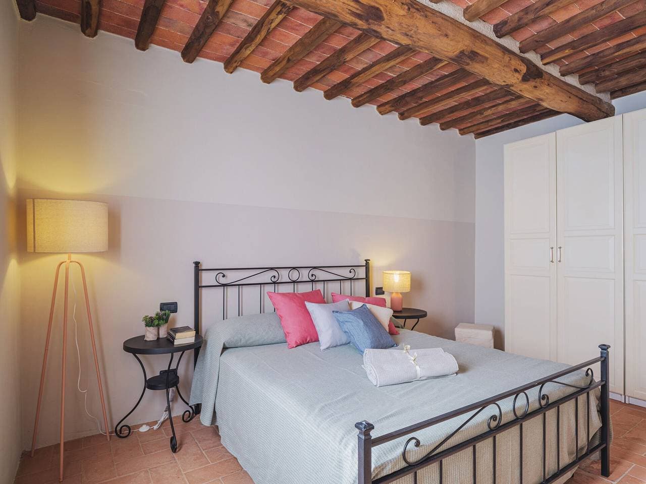 Foto 9 von 37: Ferienwohnung für 4 Personen mit Garten