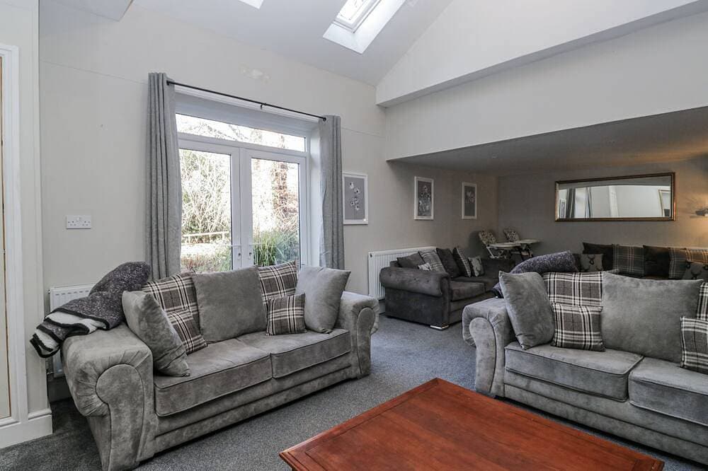 Foto 13 von 30: Clarence House, pet friendly, with hot tub in Dalton-In-Furness