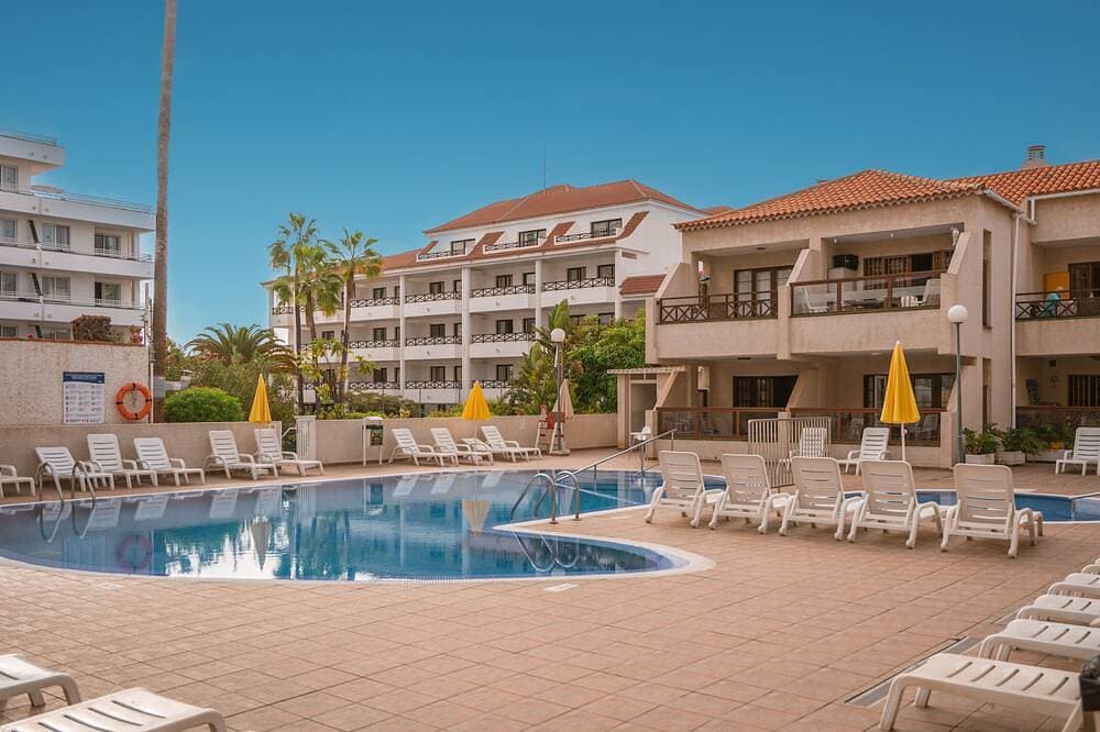 Foto 12 von 15: Go2Tenerife Apart'Azul Near the beach & Pool view