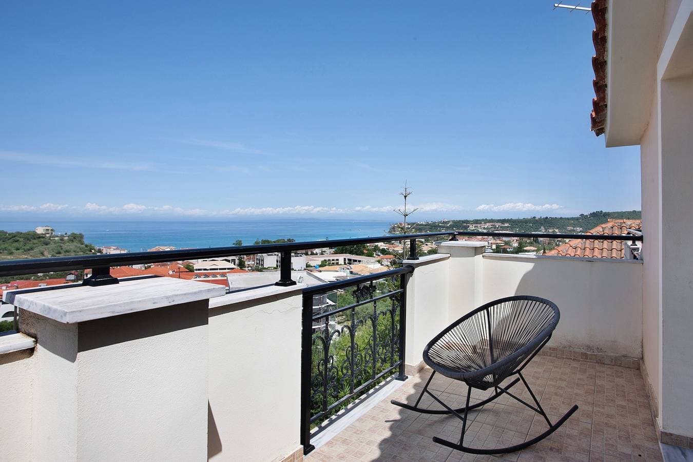 Yiannis Suite with Sea View 10 1