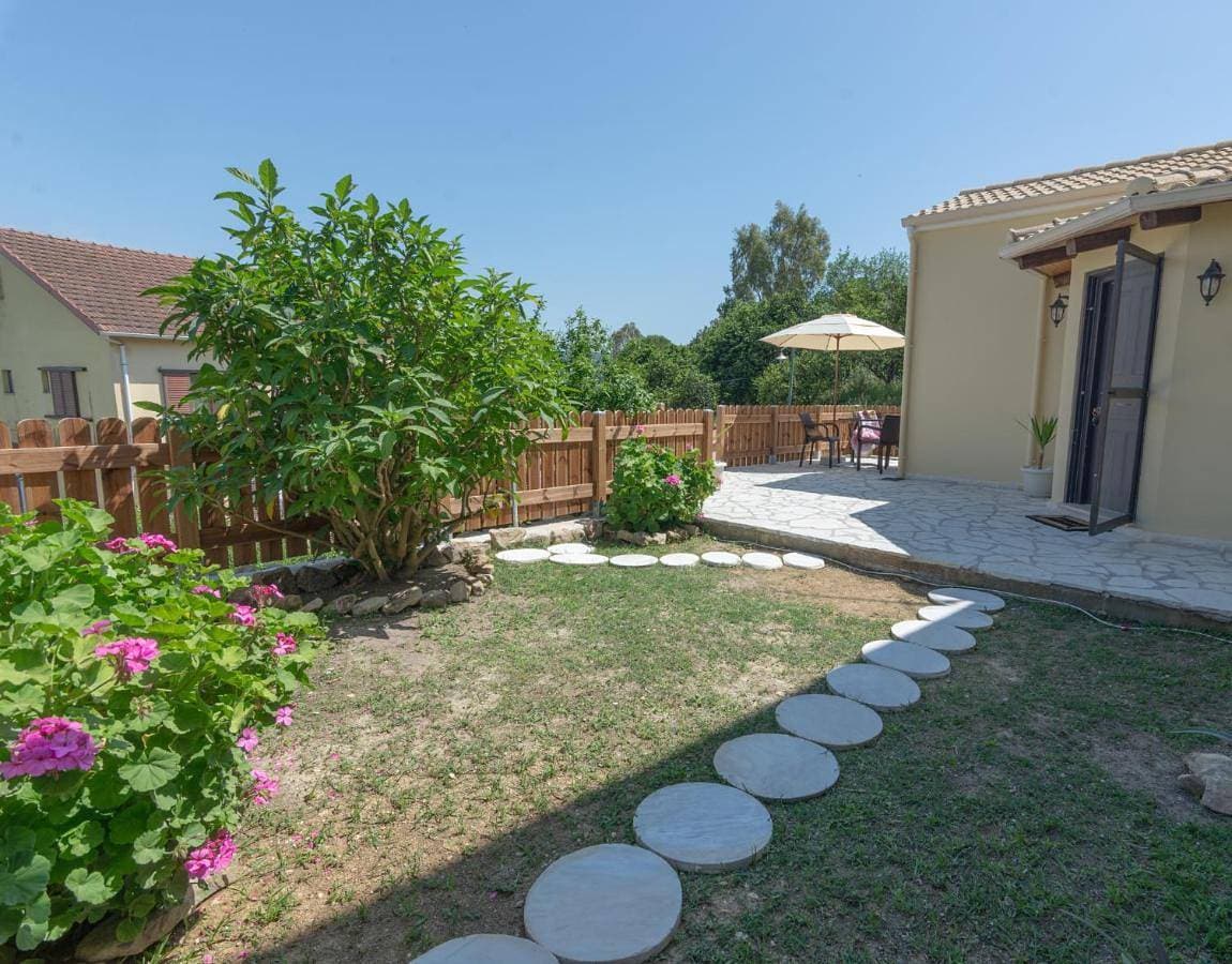 Saralen cottage in North Corfu 1