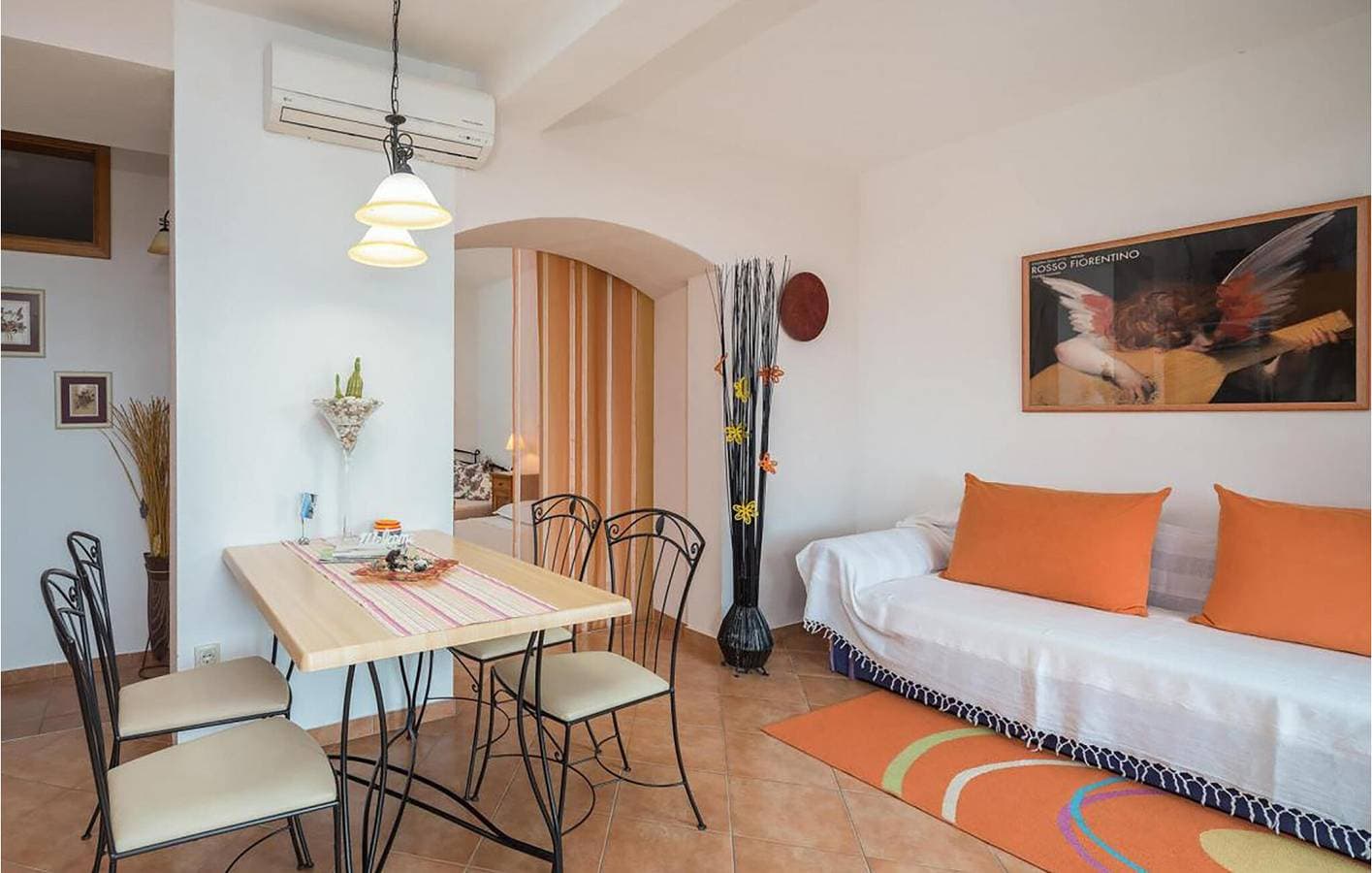 Foto 7 von 41: Gemütliches Apartment mit 1 Schlafzimmer, Meerblick, Pool, WLAN und Parkplatz – 900 m vom Strand entfernt