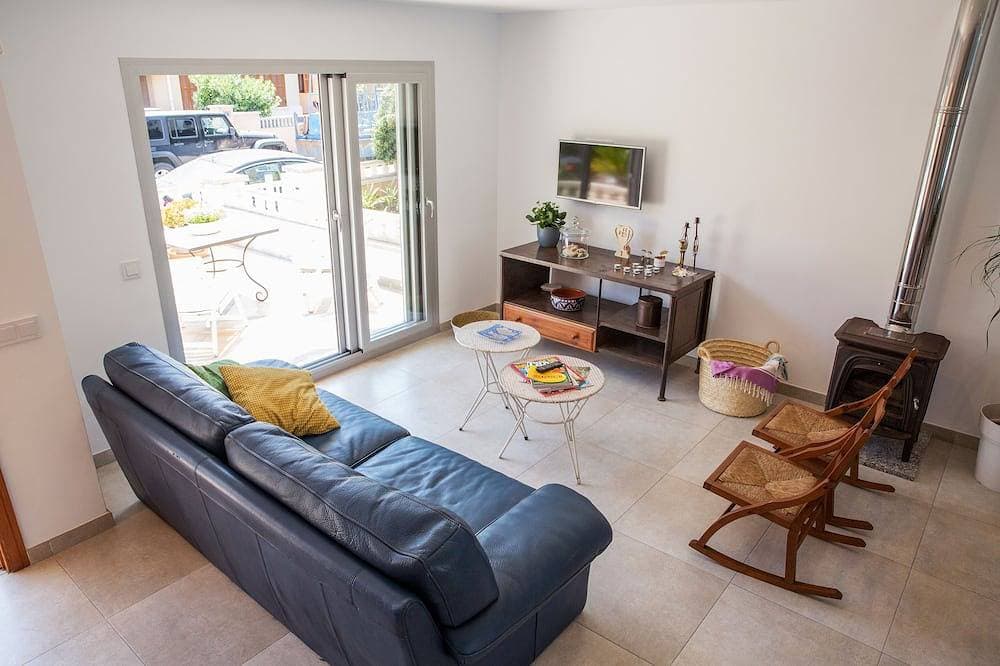 Foto 10 von 21: Neues Haus Am Strand Mit Pool, WIFI Und Klimaanlage