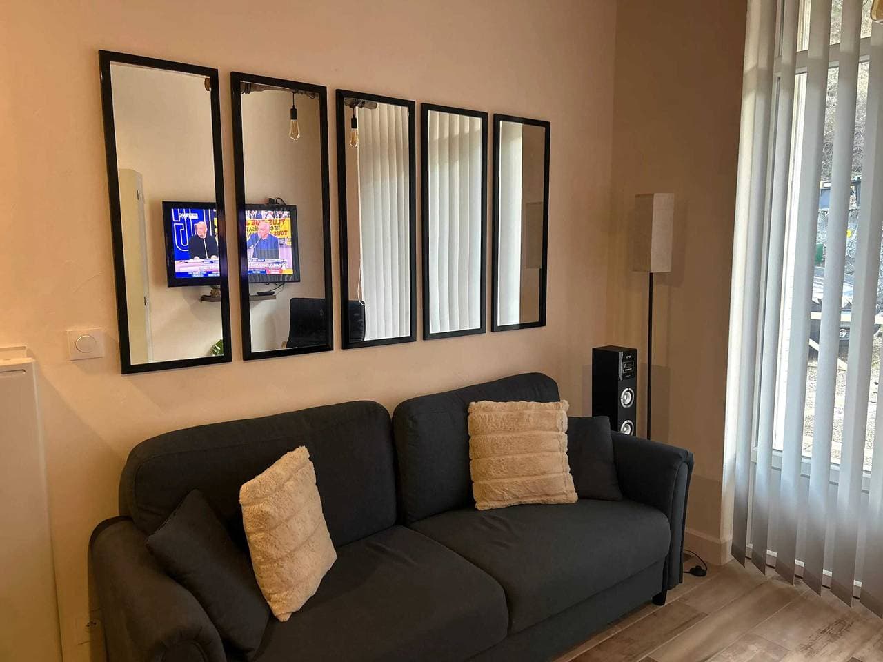 Foto 5 von 30: Charmante Wohnung in Savignac-les-Ormeaux, 56 qm, Balkon