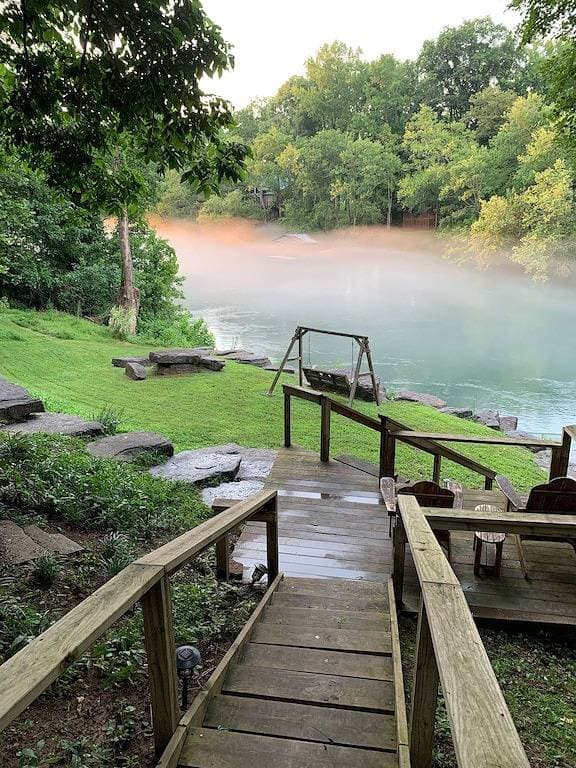Foto 6 von 29: Delightful Log House on the Little Red River with hot tub!