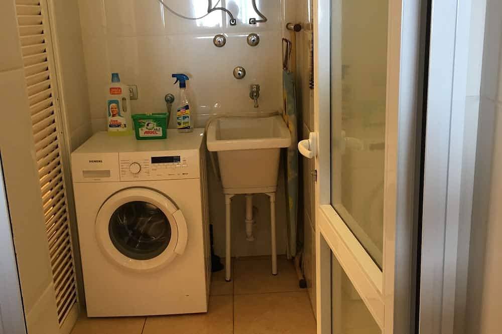 Foto 5 von 30: Luxuriöses Apartment am Meer, Traum-Terrasse, Swimmingpool, Tiere, frei Wifi
