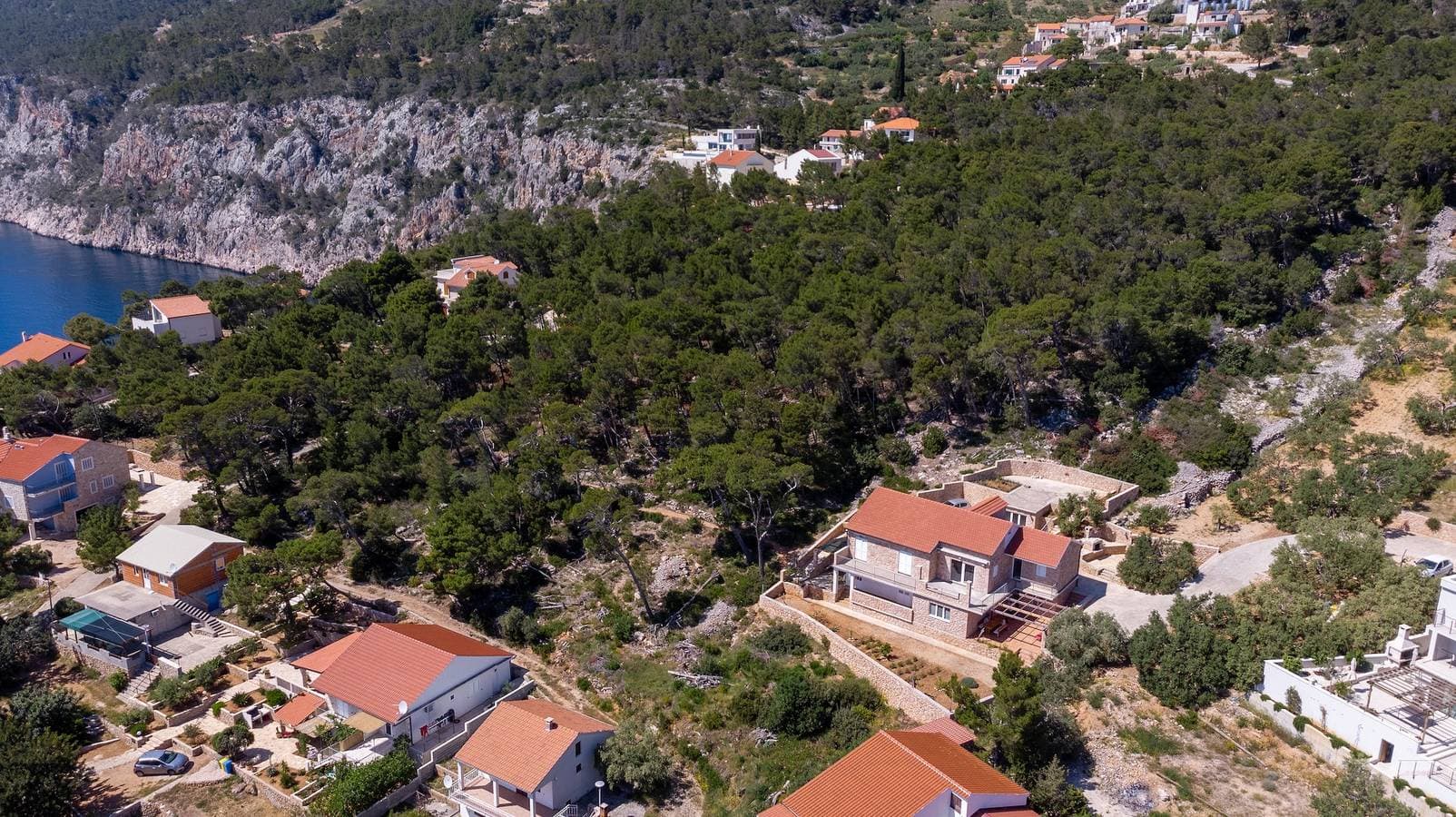 Foto 6 von 30: 1-Zimmer-Ferienwohnung mit Terrasse und Meerblick Sveta Nedilja, Hvar -a