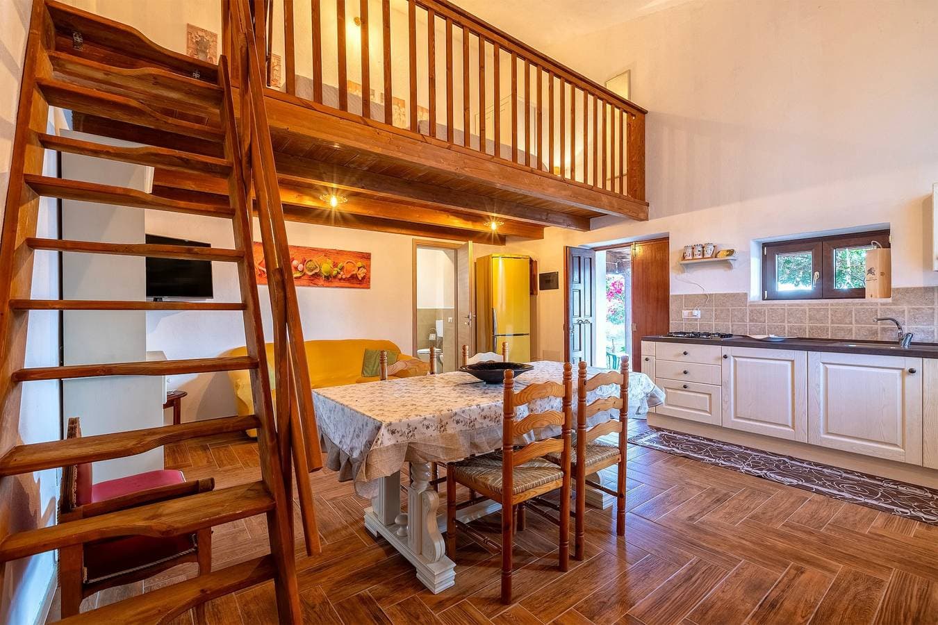 Foto 6 von 27: Ferienhaus 'Domo Clelia' mit privater Terrasse, Garten und Klimaanlage