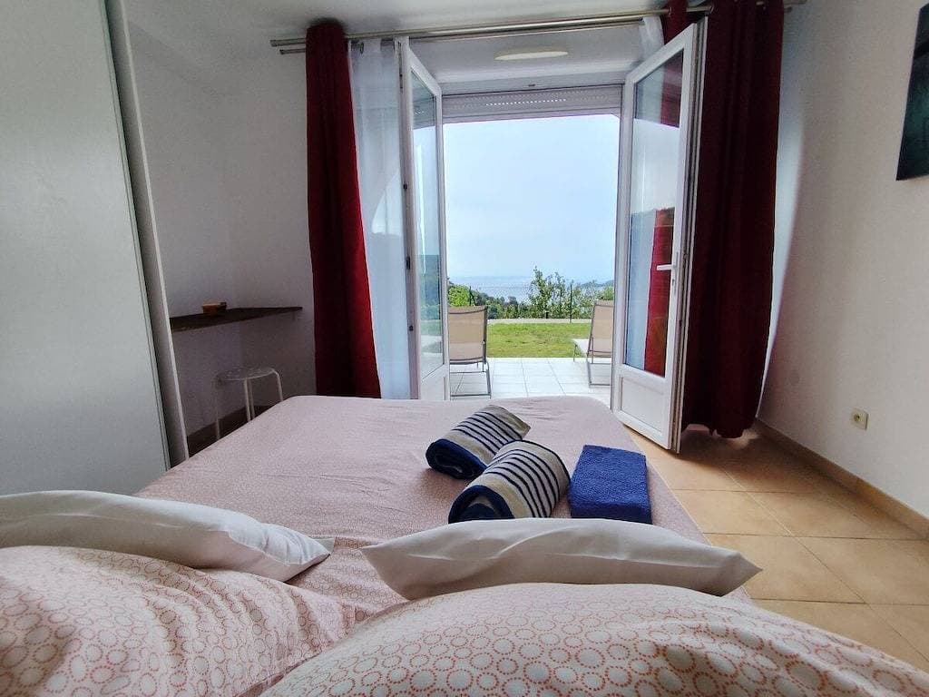 Foto 6 von 18: Ferienwohnung in Èze mit Schwimmbecken