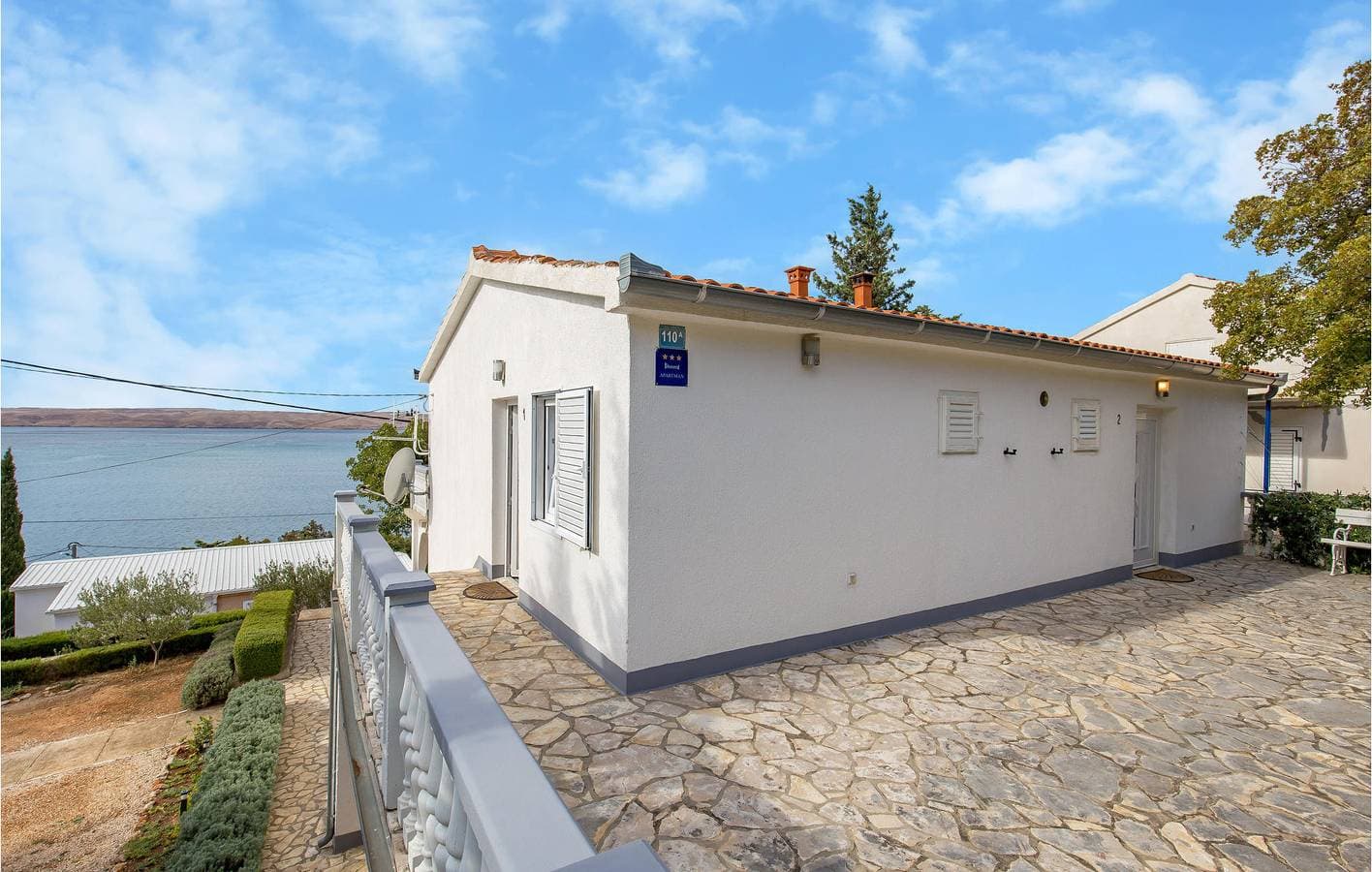 Foto 2 von 26: Urlaub am Meer: Modernes Apartment mit Terrasse und Parkplatz, 200 m vom Strand entfernt