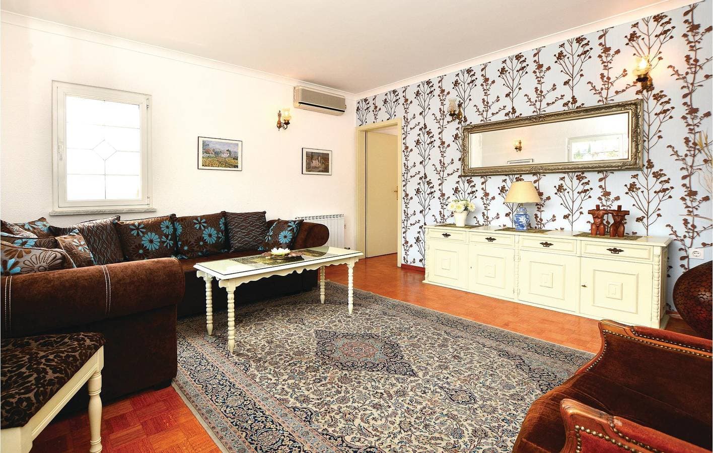 Foto 9 von 20: Ferienwohnung für 6 Personen mit Terrasse