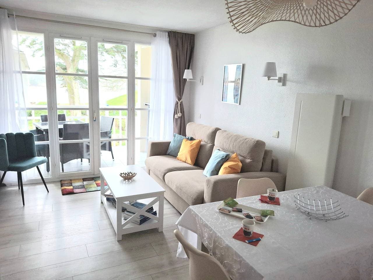 Foto 2 von 23: Ferienwohnung für 3 Personen mit Pool