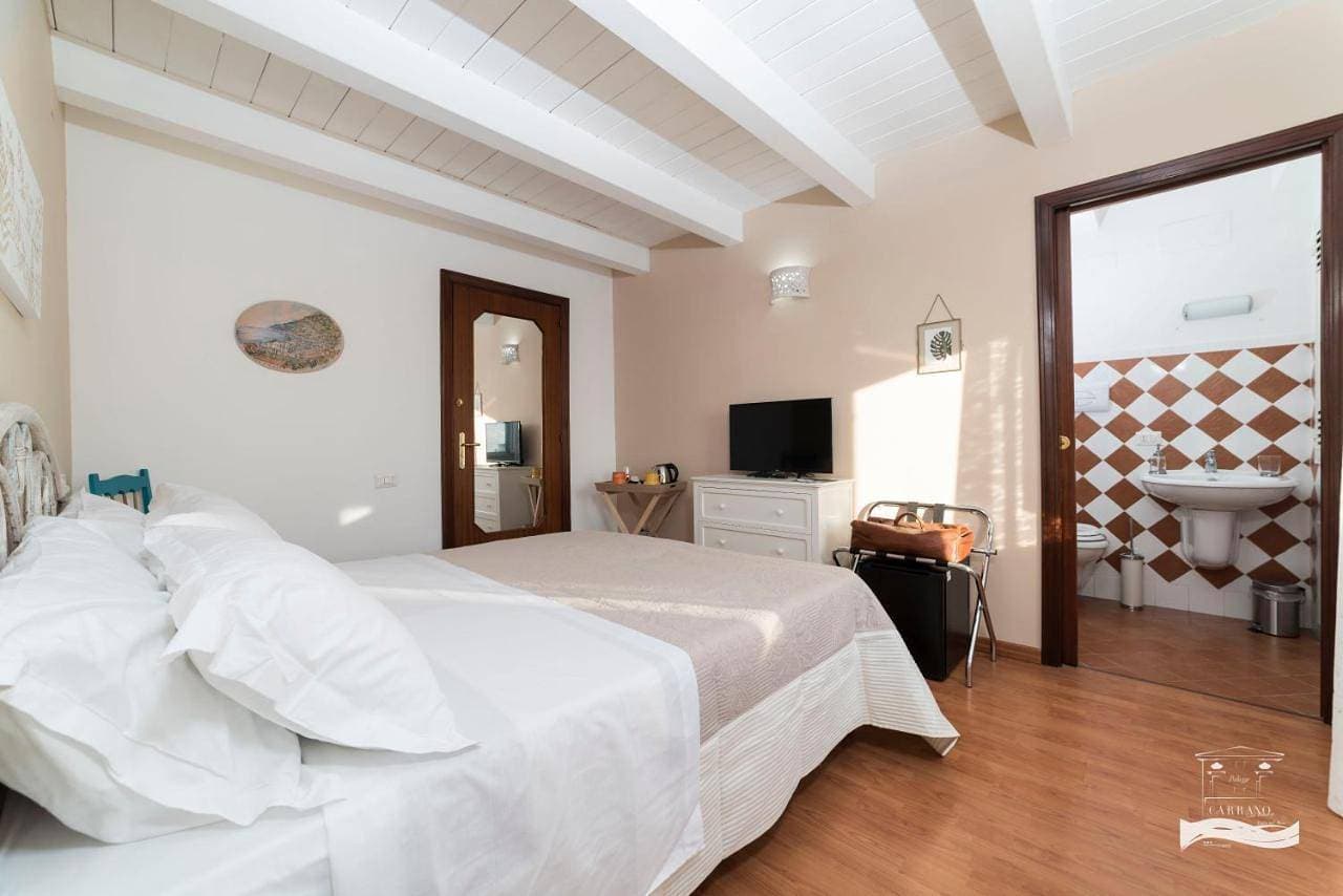 Foto 7 von 18: Double Room with Sea View