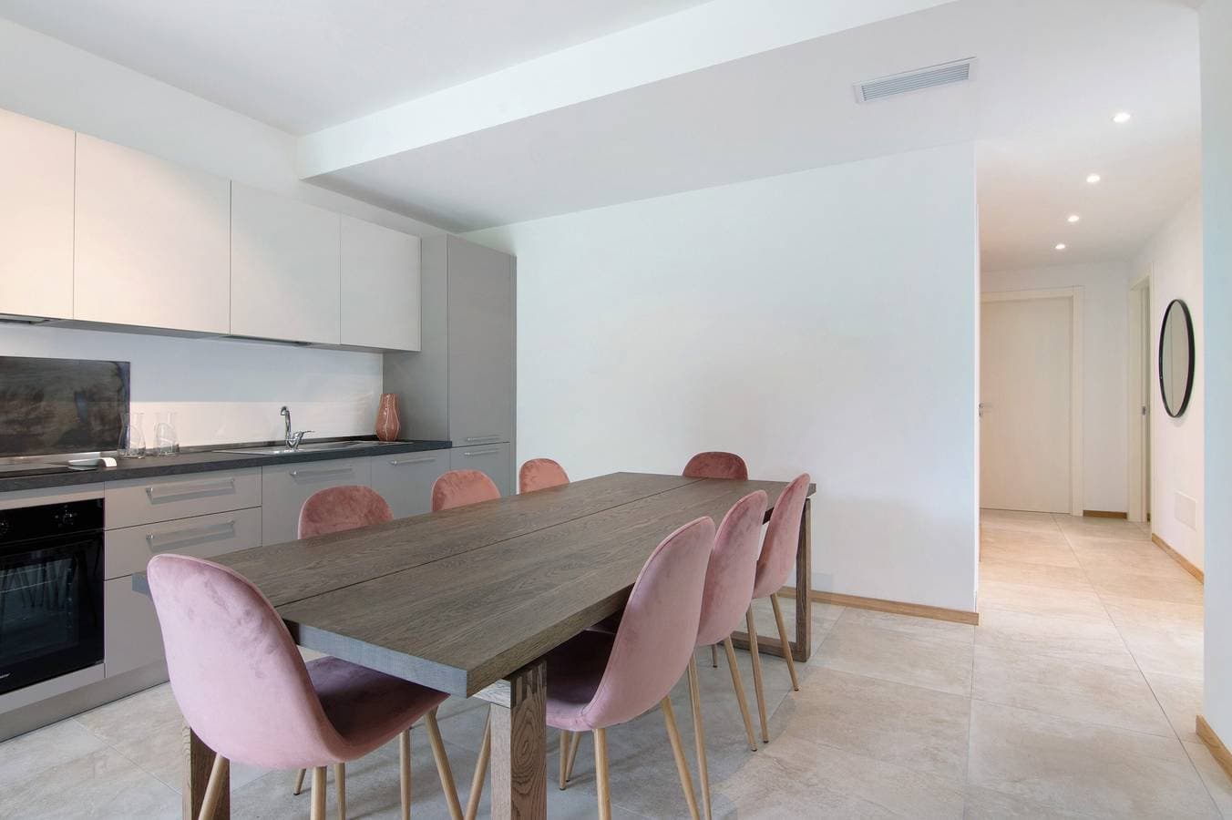 Foto 5 von 35: Ferienwohnung 'La Villa del Lago in Giardino' mit Meerblick, WLAN und Klimaanlage