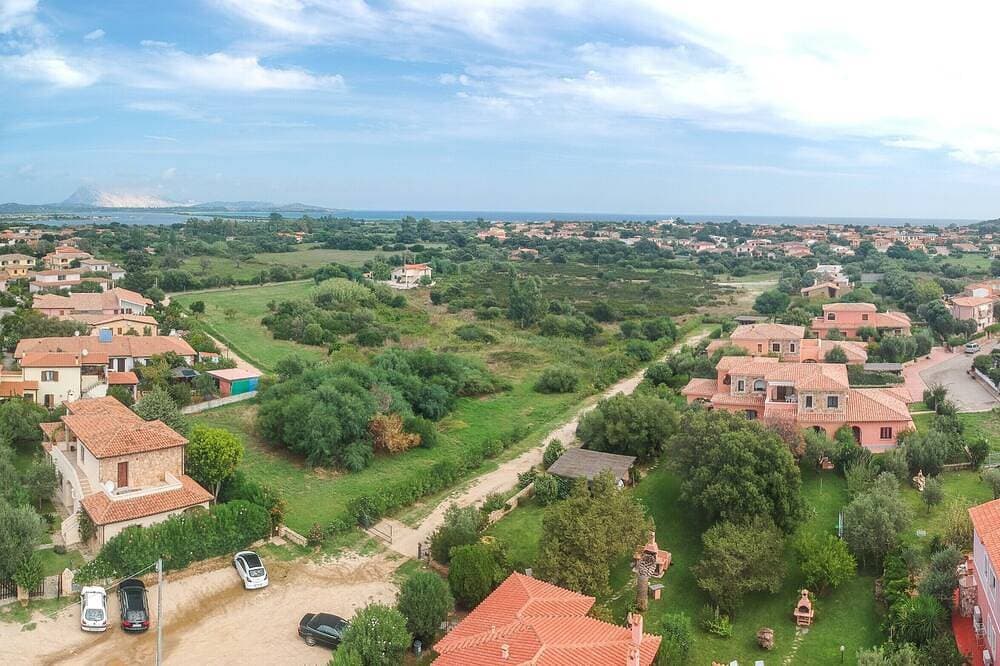 Foto 13 von 19: \"Villetta Olivastro\" with a large garden and in a quiet location