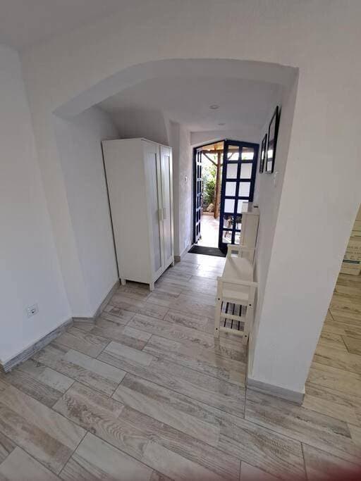 Foto 4 von 11: One-Bedroom Apartment