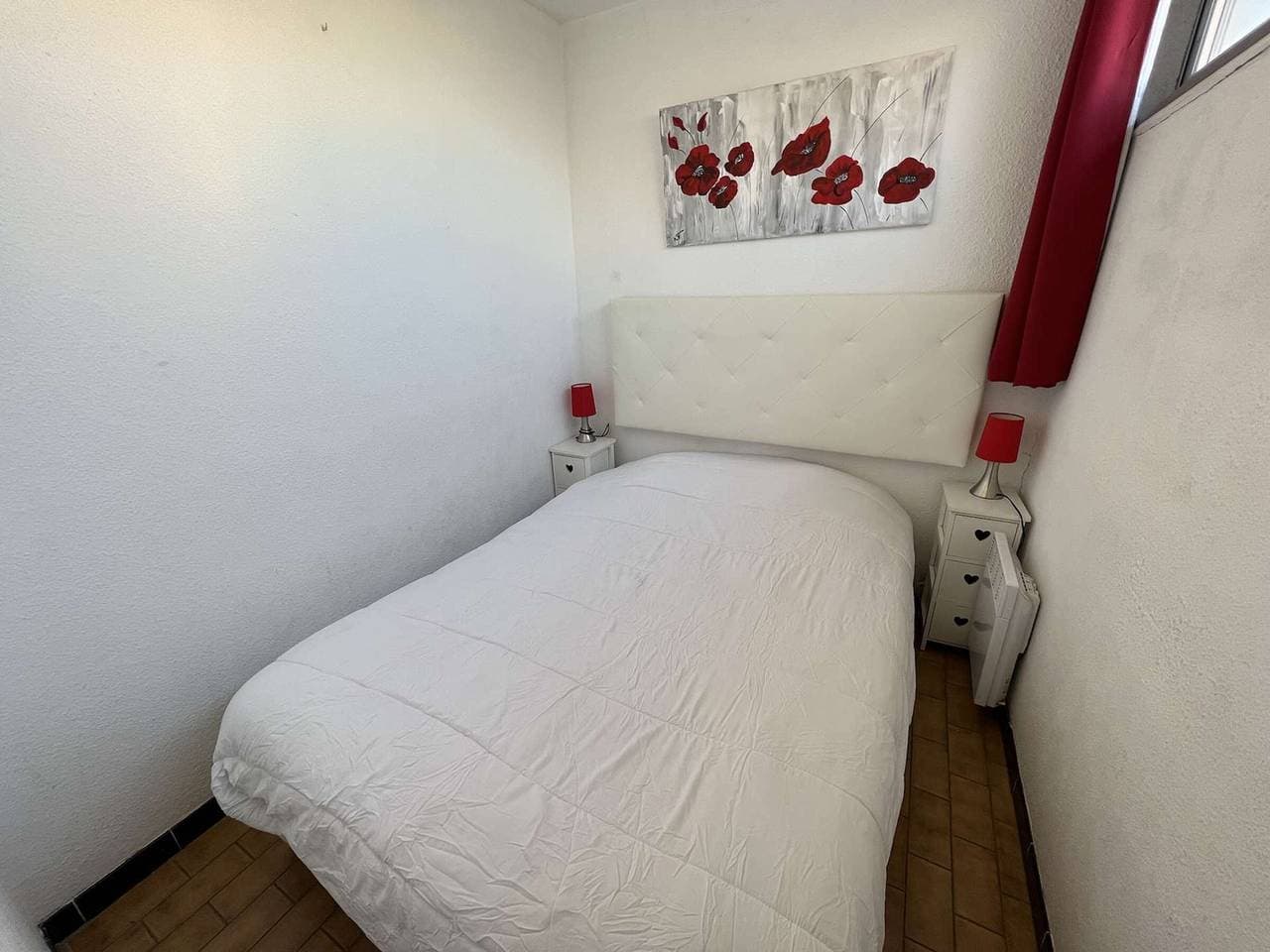Foto 8 von 10: T2-Wohnung mit Aufzug, Waschmaschine, Parkplatz und Terrasse in Strandnähe