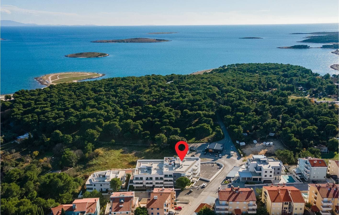 Gemütliche 1-Zimmer-Wohnung mit Terrasse, 1000 m vom Strand Bijela entfernt 1