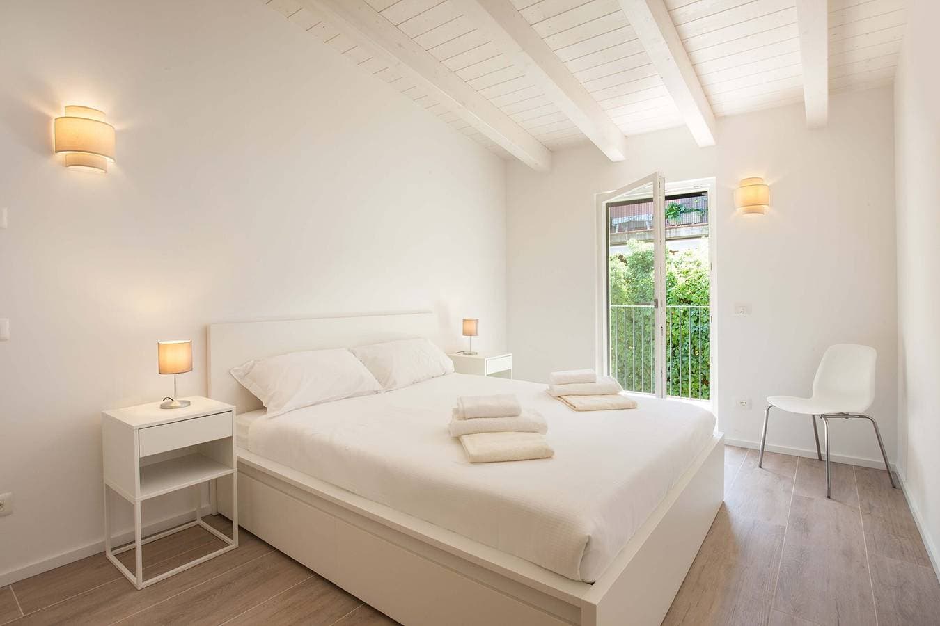 Foto 6 von 18: Pèler Apartment: Modernes Design, Traumhafte Aussicht und Komfort in Brenzone