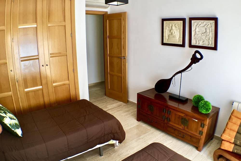 Foto 8 von 30: 🌞 Geräumige 3-Zimmer-Wohnung in einem Luxusgebäude, 150 m Strand, Internet🌞