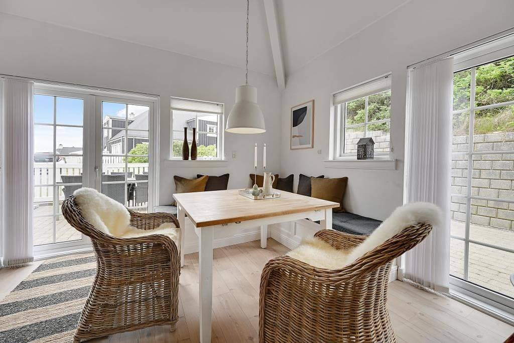 Foto 9 von 31: Helle Ferienwohnung mit Sauna, Whirlpool und prima Lage