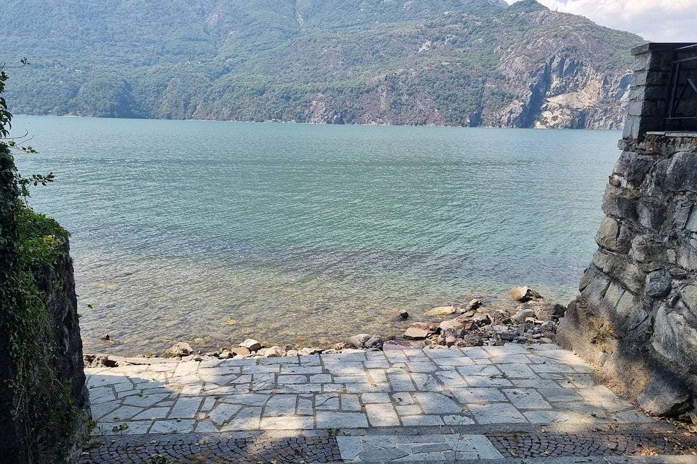 Lake Park, Only Properties With Private Access To The Lake 1