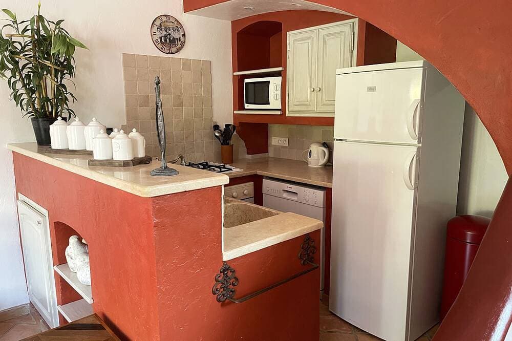 Foto 13 von 28: Flat duplex in Villa  4/6 pers. Near Grasse, Swimming pool, Garden