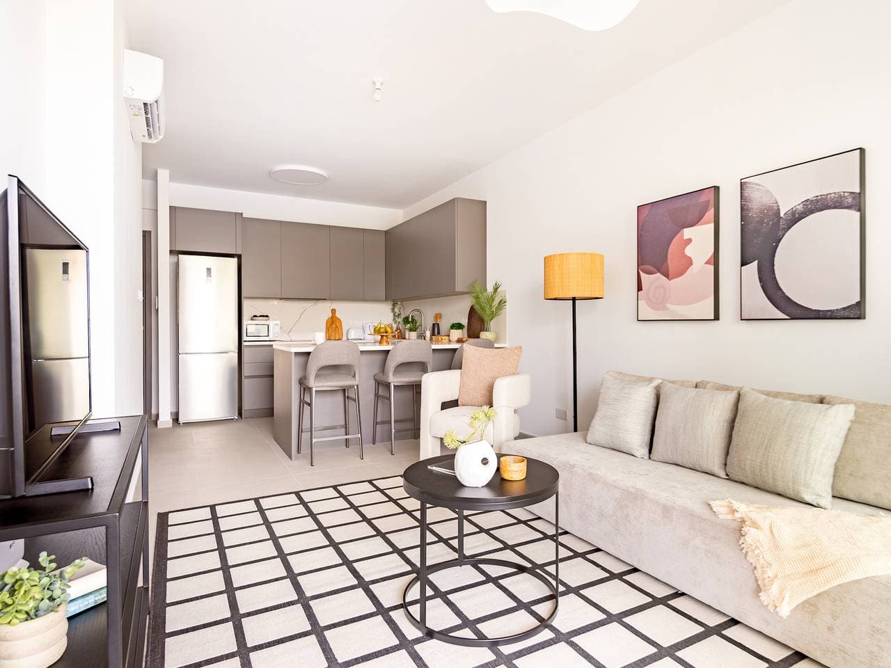 Sanders Limassol Park - Apartment mit 1 Schlafzimmer und Balkon 1