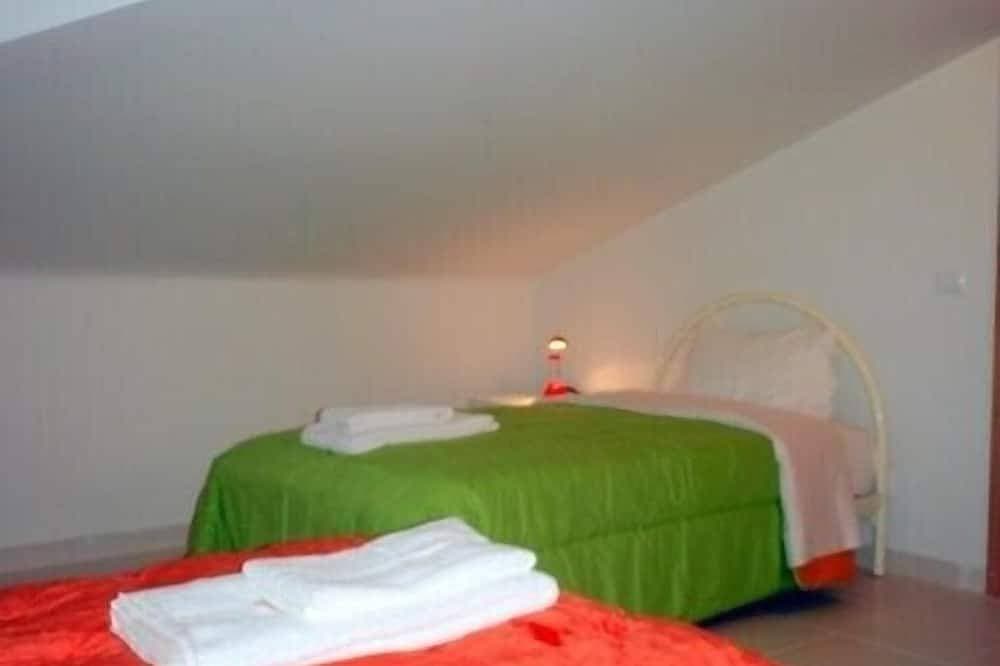 Foto 6 von 30: Villa with 10m x 5m Private Pool and Stunning Sea Views 2kms Beach