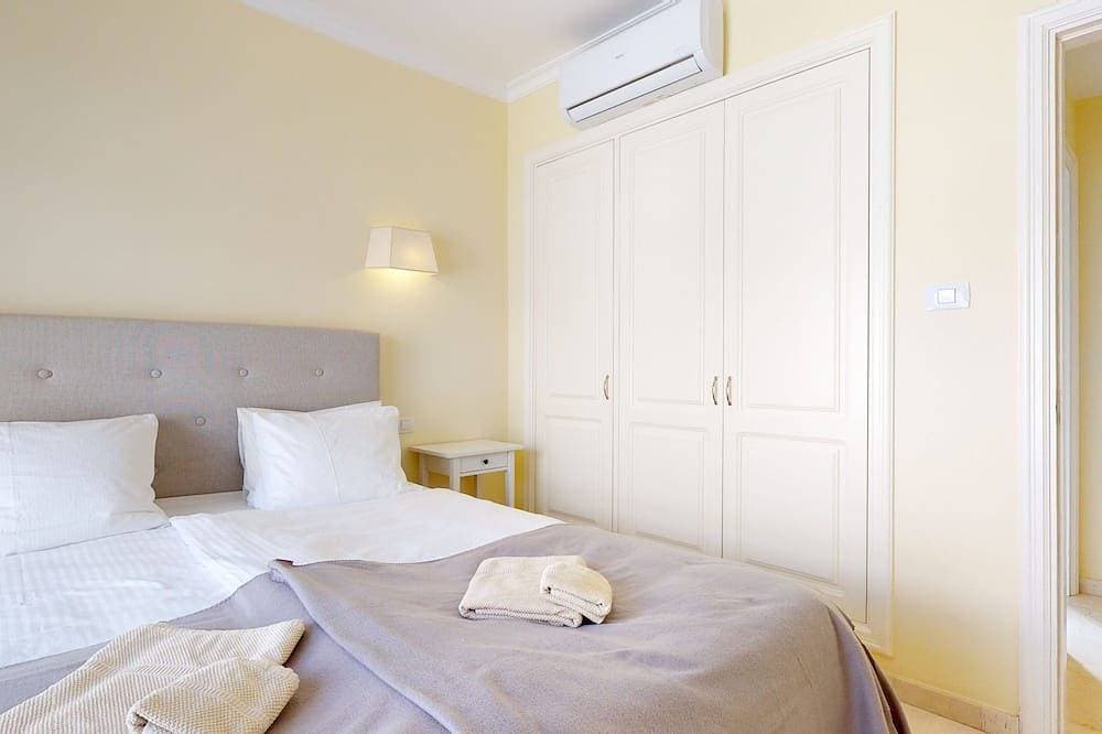 Foto 4 von 30: Schöne, moderne Wohnung am Strand mit Meerblick & Terrasse, kostenloses WLAN