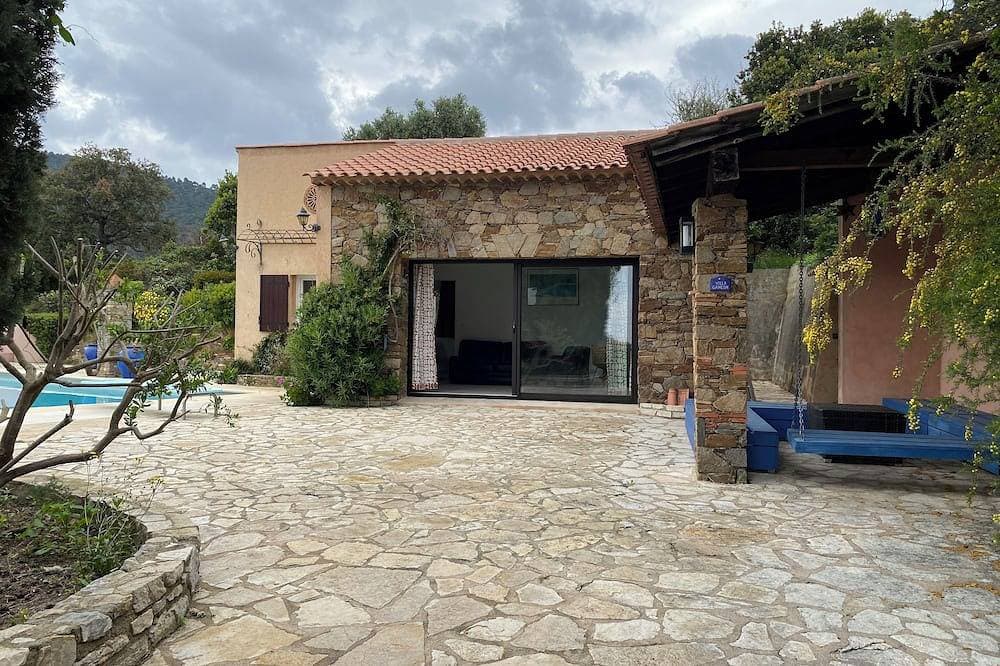 Foto 11 von 26: Großer Privatpool • Ruhige Oase für 2 • Gästehäuschen optional • Côte d’Azur