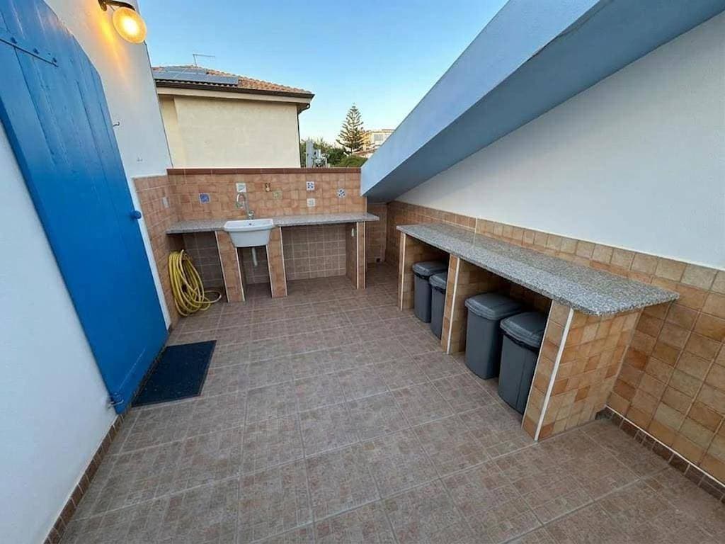 Foto 10 von 26: Two-Bedroom Apartment with Terrace and Sea View