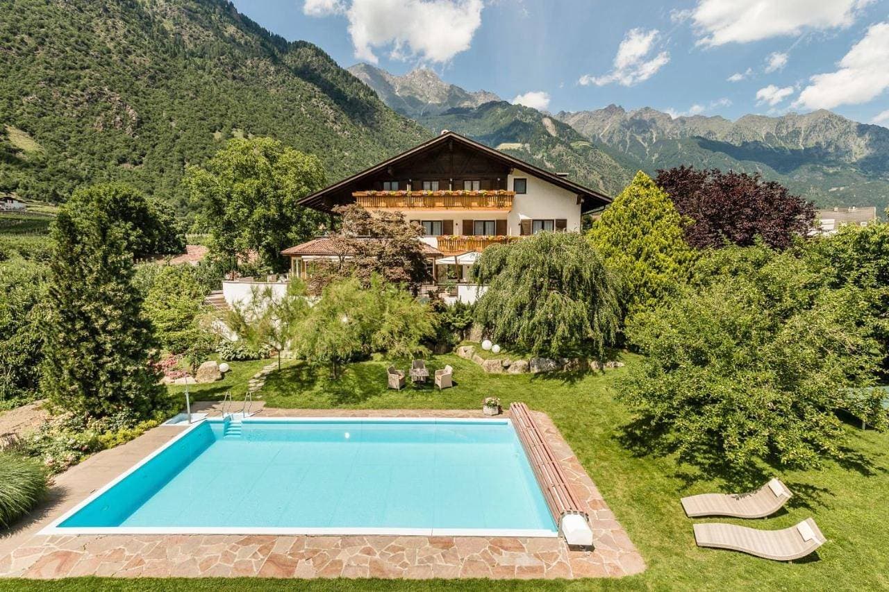 Garni Hotel Am Meilenstein 1