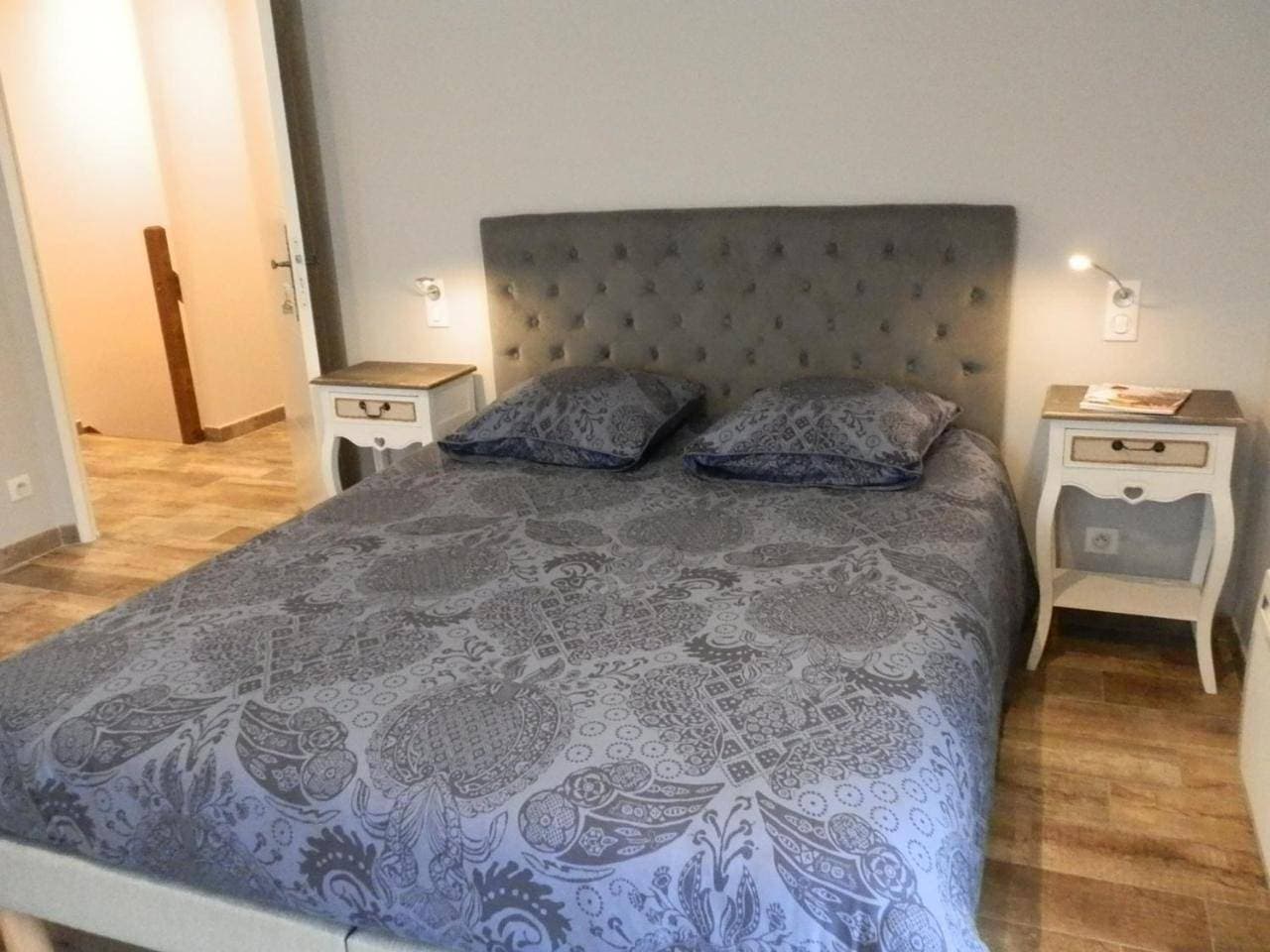 Foto 7 von 8: Double Room