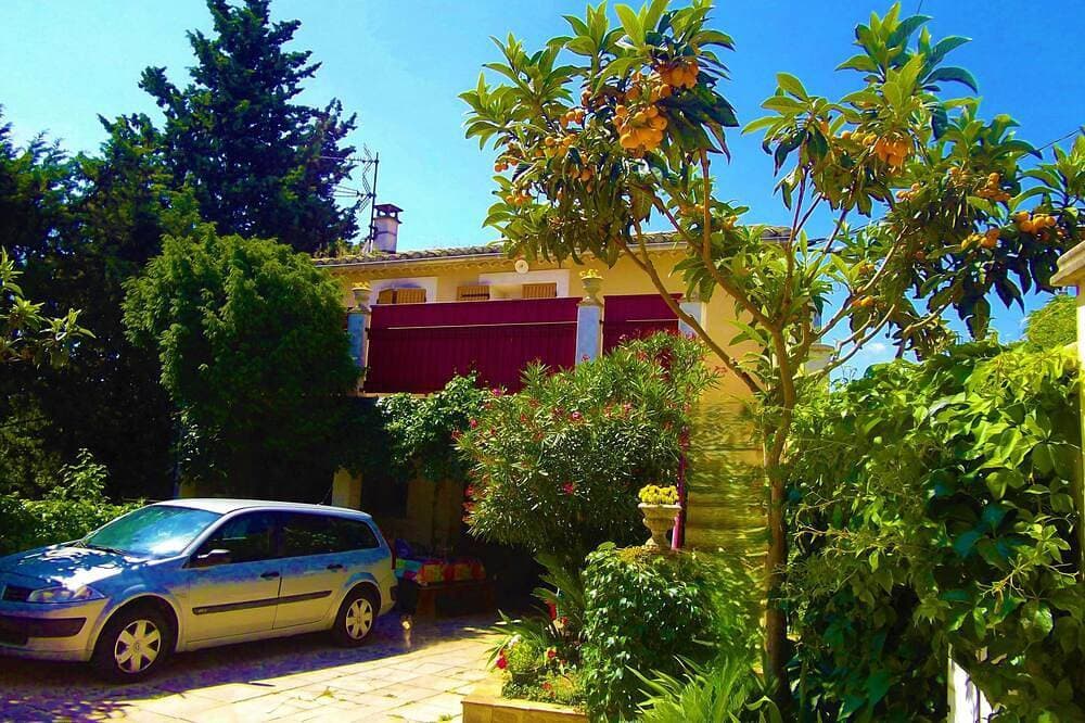 Foto 6 von 18: La Cigale Apartment-Villa 60 m² für 2 ps. in Provence, Schön Dorf nähe Avignon