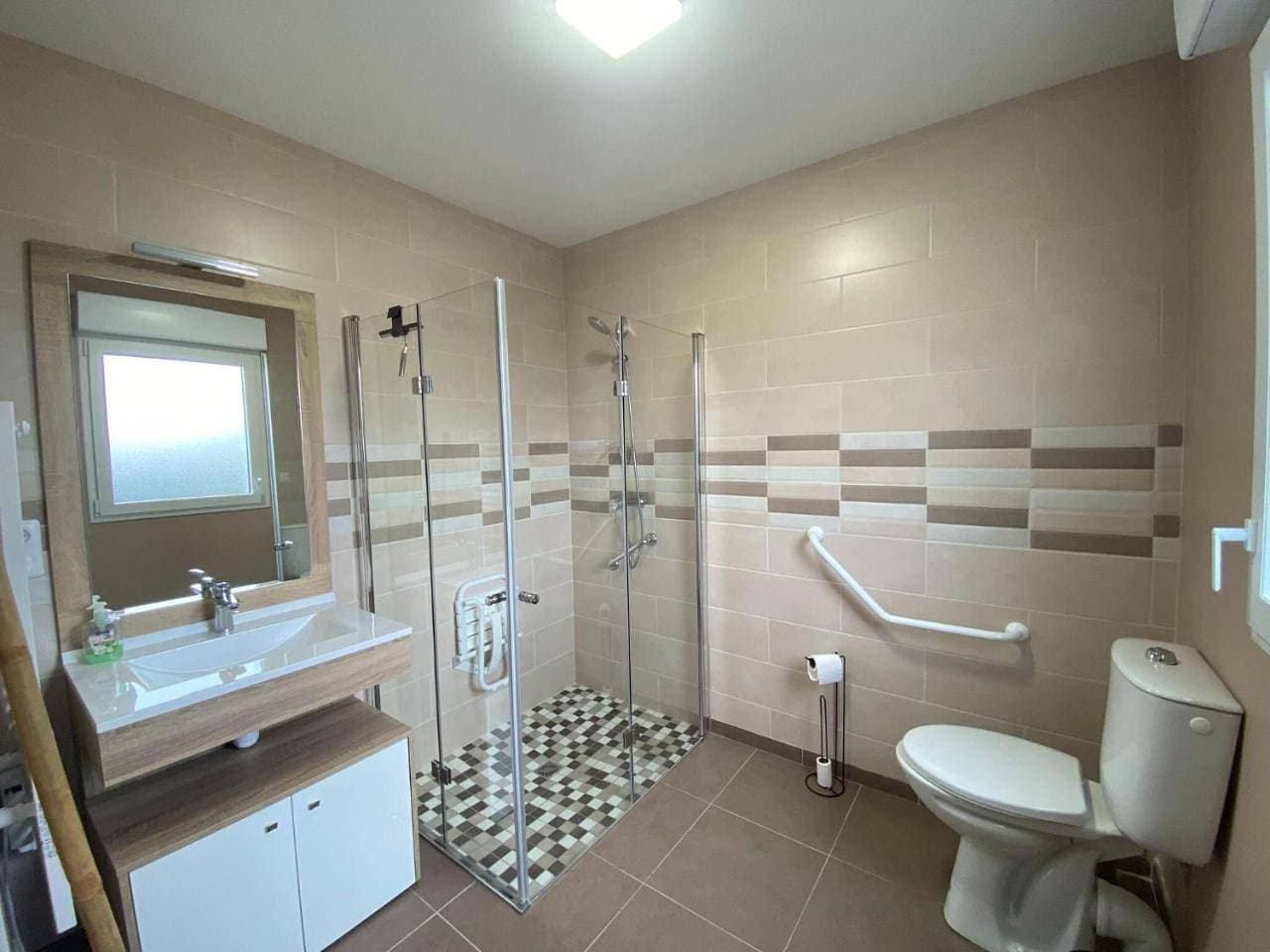 Foto 7 von 22: Three-Bedroom Holiday Home