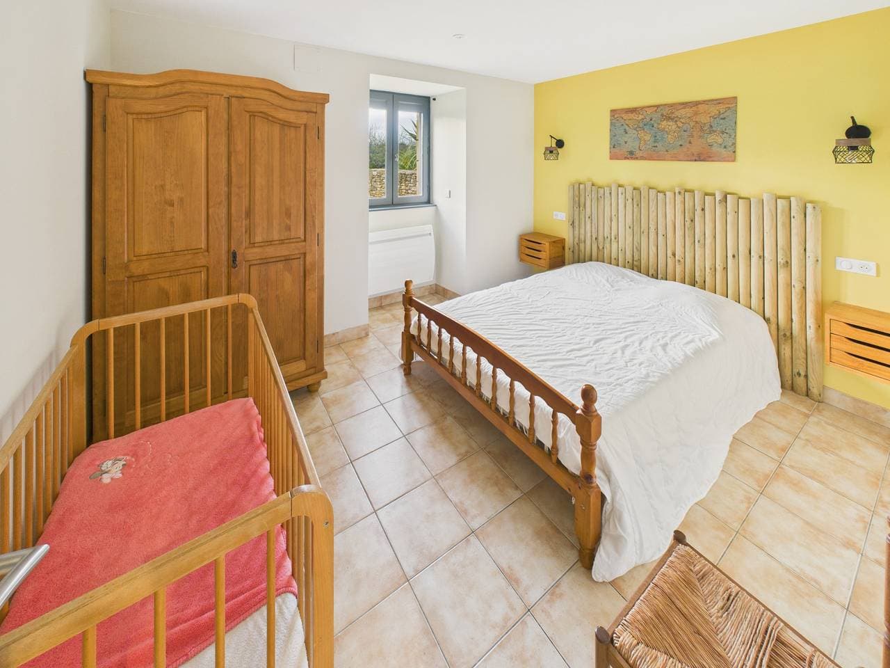 Foto 5 von 26: Charmant gîte de campagne pour 10 avec terrasse