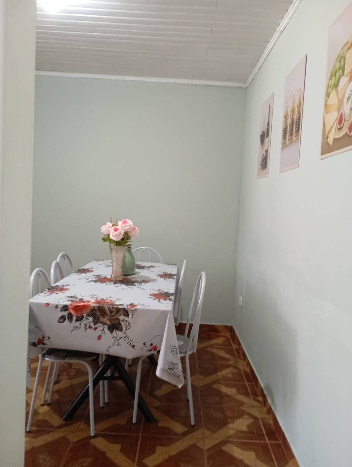 Foto 10 von 41: Luxuriöses, geräumiges Haus für bis zu 09 Personen in der Guaritá-Straße