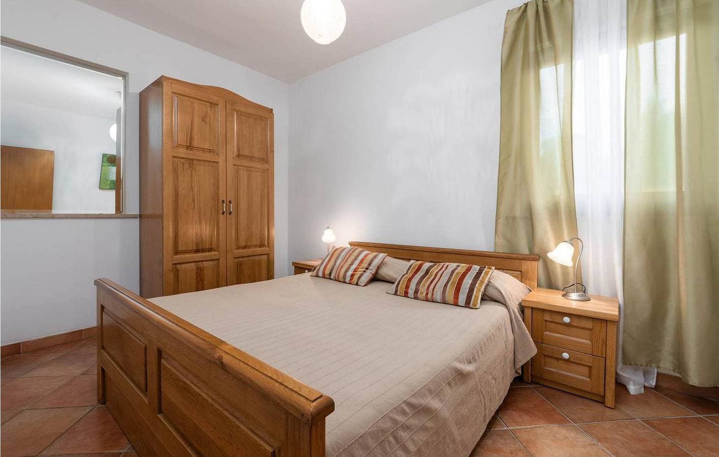 Foto 8 von 25: Charmante Ferienwohnung mit Pool, Terrasse und nur 600 m vom FKK-Strand entfernt