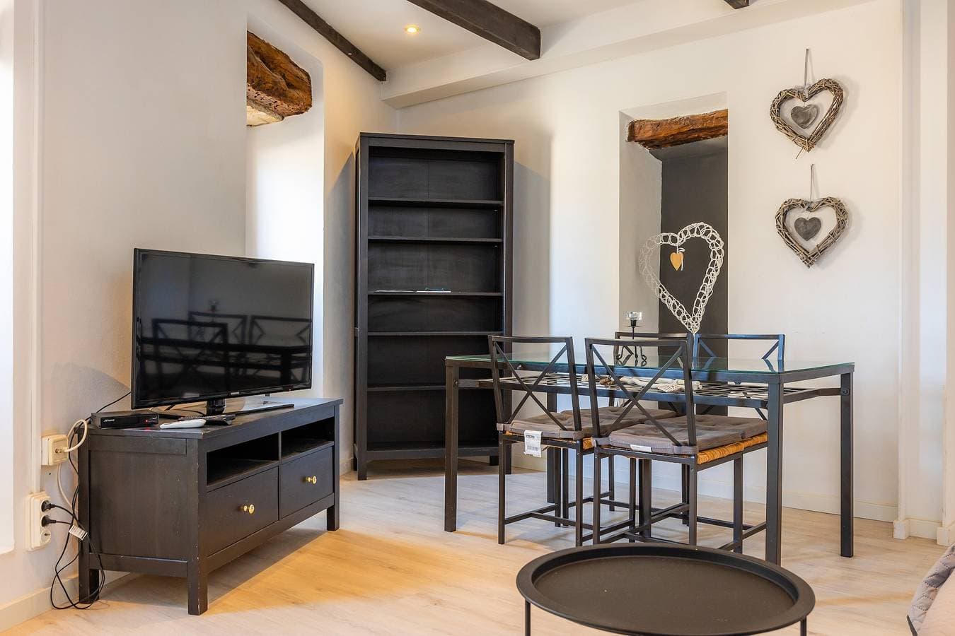 Foto 5 von 23: Ferienwohnung 'Can Roses' mit privater Terrasse, WLAN und Klimaanlage