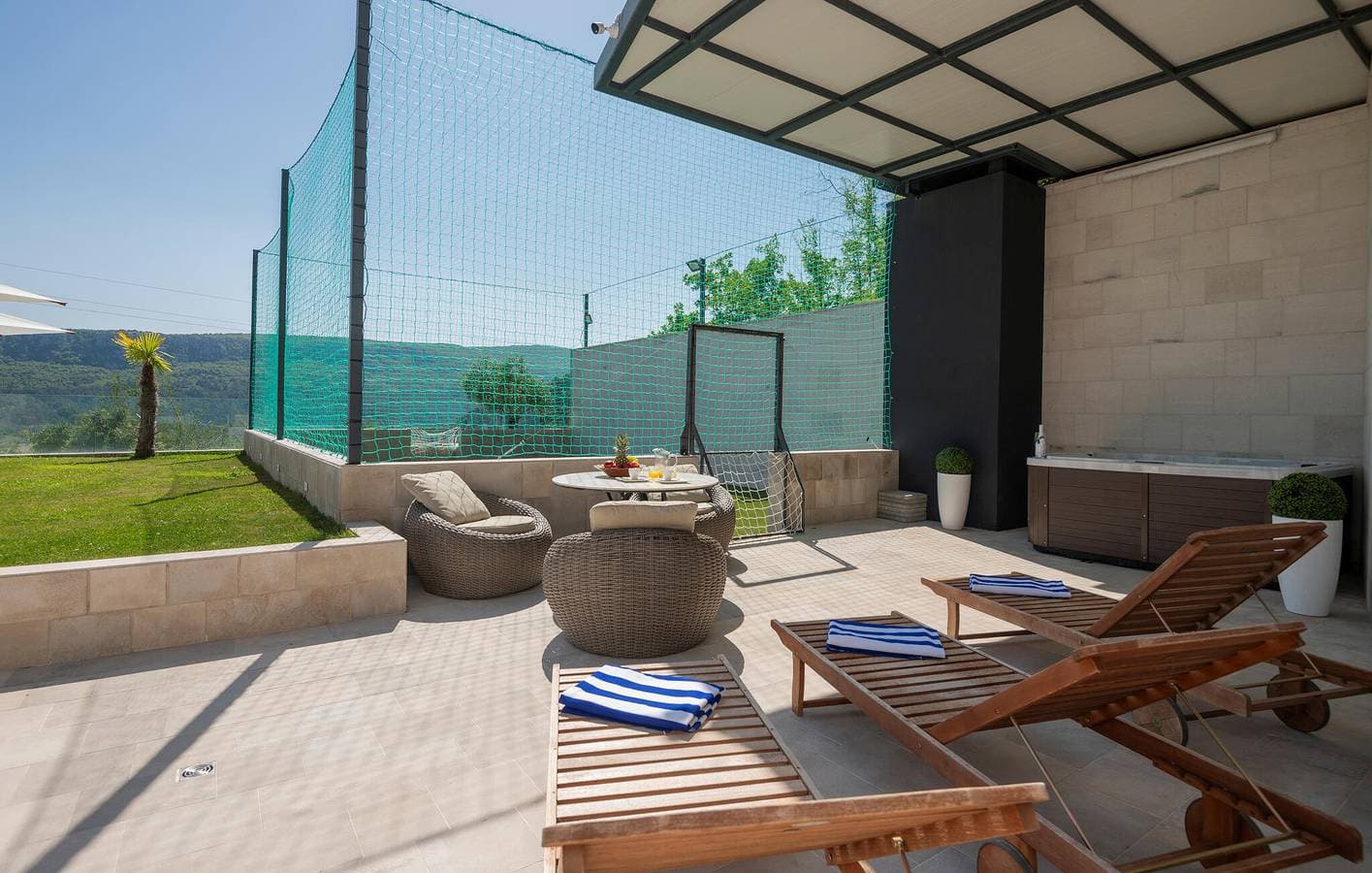 Foto 8 von 39: Charmantes 1-Zimmer-Apartment mit Pool und Terrasse, in der Nähe des Flusses Ričina