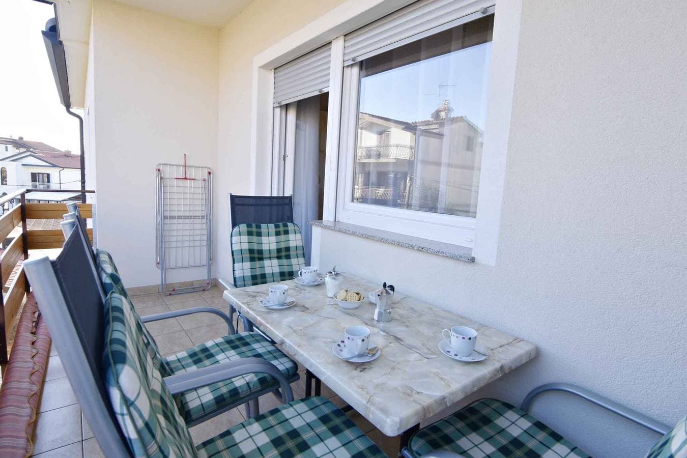 Foto 5 von 43: Ferienwohnung mit zwei Schlafzimmer und Klimaanlage
