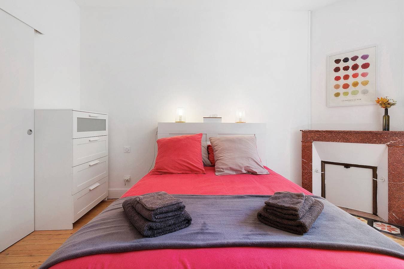 Foto 3 von 23: Gästezimmer Lalande de Pomerol mit gemeinsamer Terrasse, Garten und WLAN